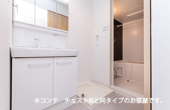 物件内観写真5　(洗面)