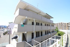 アロービル香椎外観写真