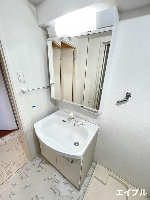 物件内観写真11　(洗面)