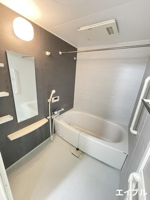 物件内観写真12　(バス／シャワールーム等)