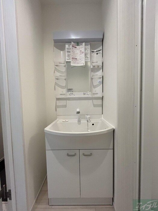 物件内観写真12　(洗面)