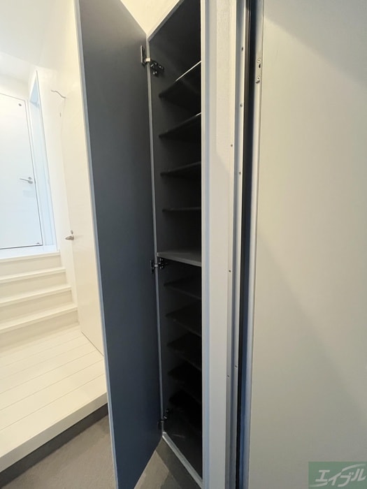 物件内観写真17　(靴箱)