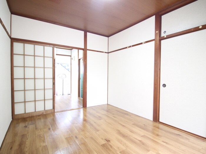 物件内観写真8　(居室)