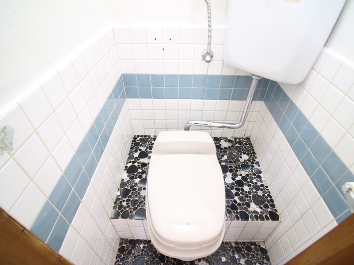 物件内観写真12　(トイレ)