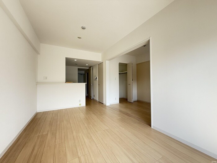 物件内観写真6　(居室)