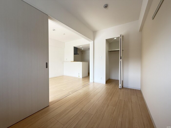 物件内観写真7　(居室)