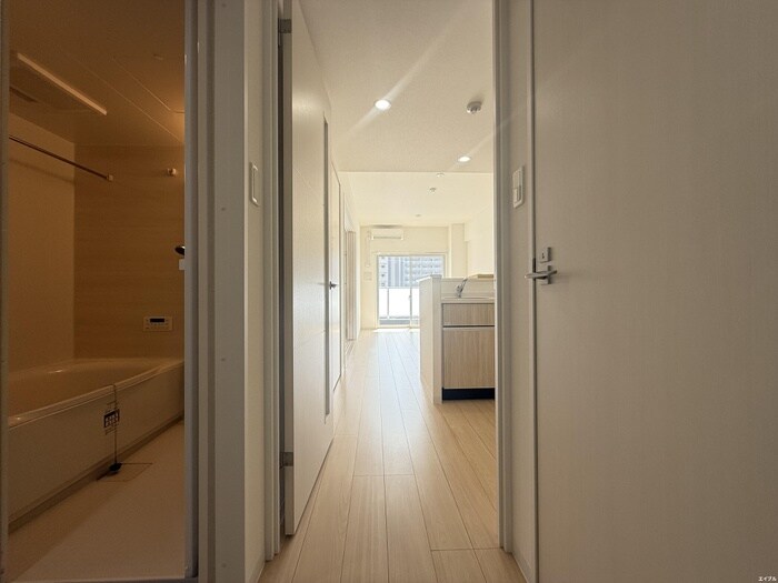 物件内観写真18　(廊下)