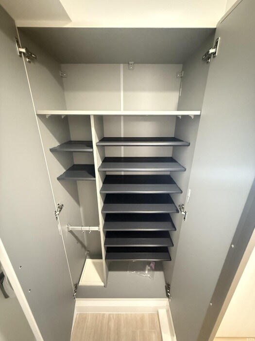 物件内観写真18　(靴箱)