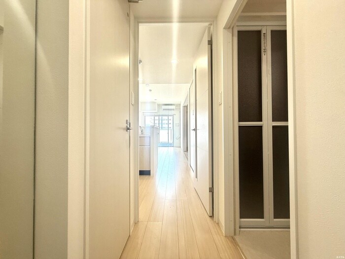 物件内観写真19　(廊下)