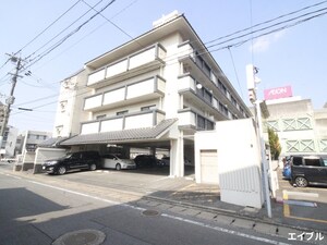 大西ハイツ春日原外観写真