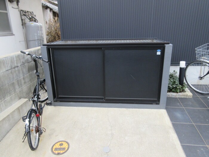 物件外観写真4　(建物設備)