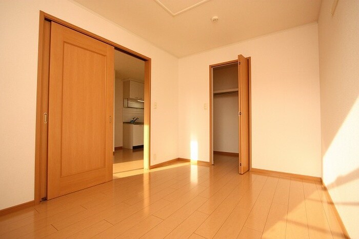 物件内観写真9　(内観写真)