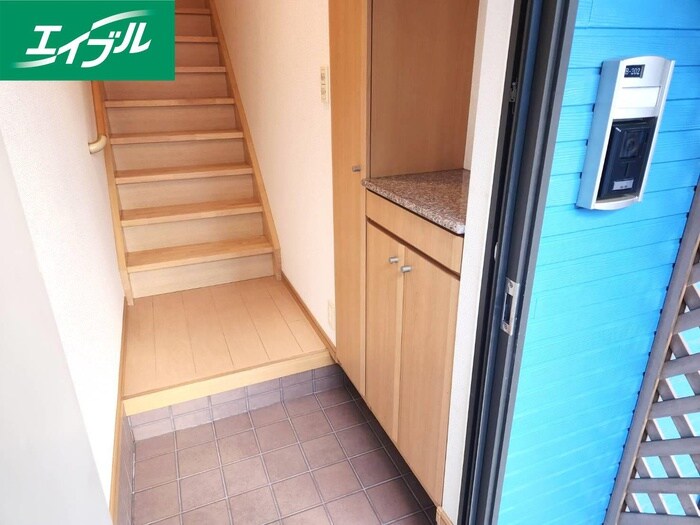 物件内観写真18　(靴箱)