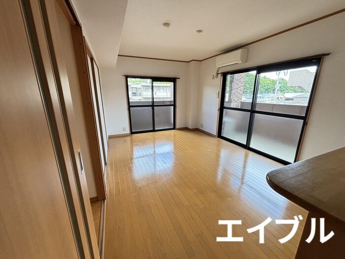 物件内観写真7　(居室)