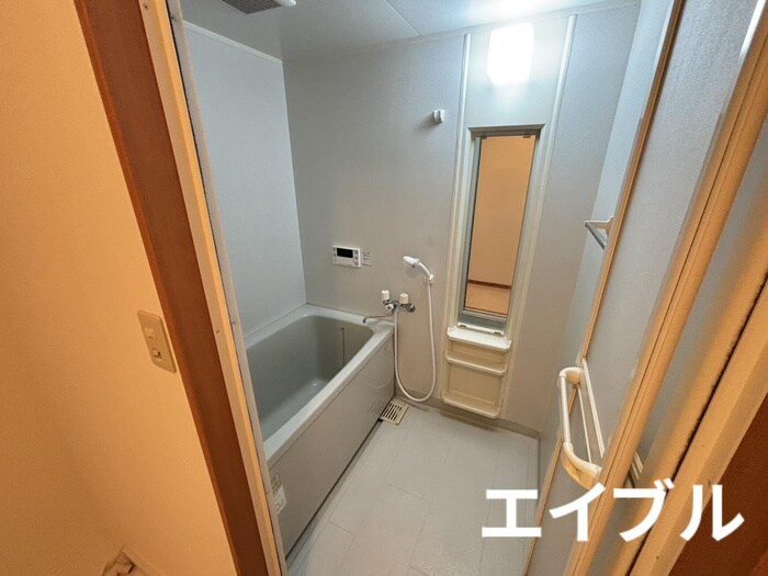 物件内観写真9　(バス／シャワールーム等)