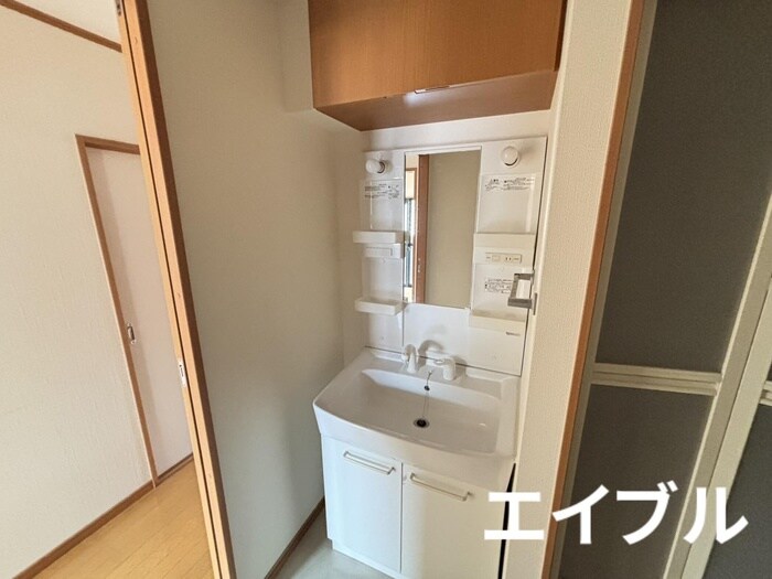 物件内観写真10　(洗面)