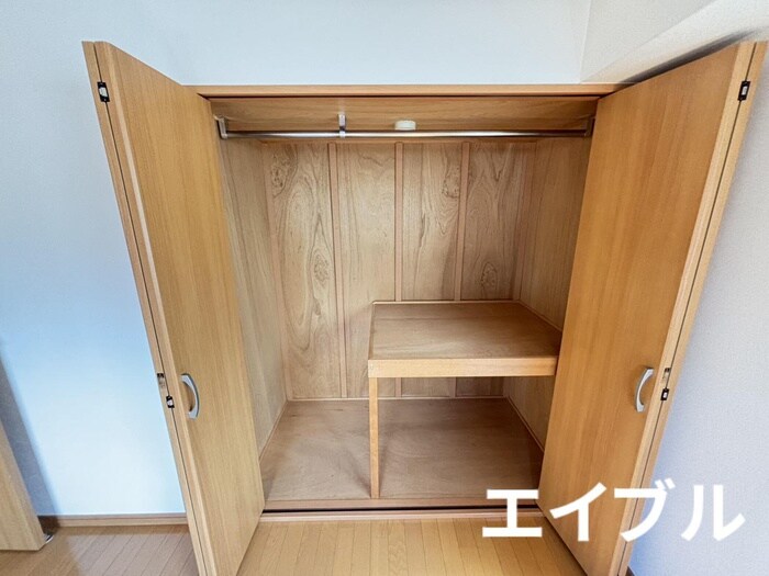 物件内観写真13　(収納)