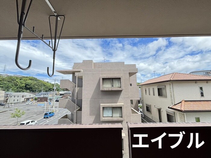 物件内観写真15　(室内からの展望)