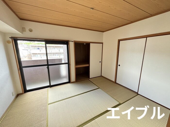 物件内観写真19　(居室)