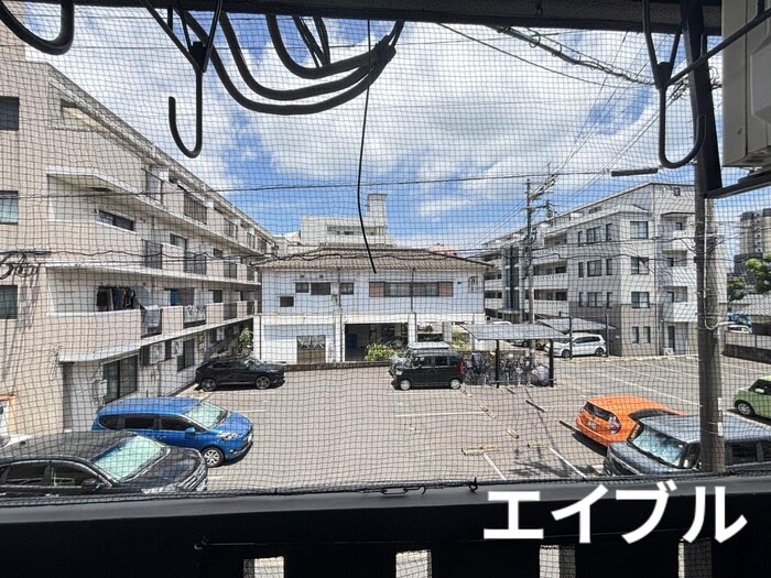 物件内観写真14　(室内からの展望)