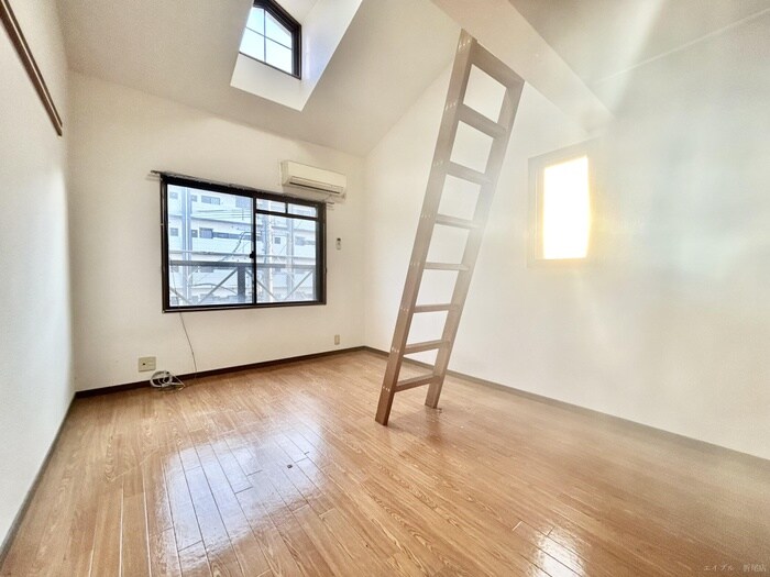 物件内観写真5　(居室)