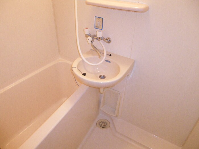 物件内観写真7　(バス／シャワールーム等)