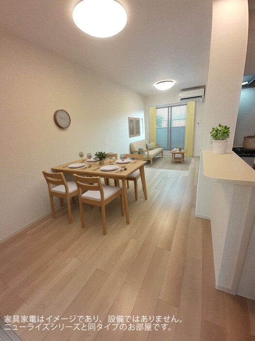 物件内観写真2　(居室)