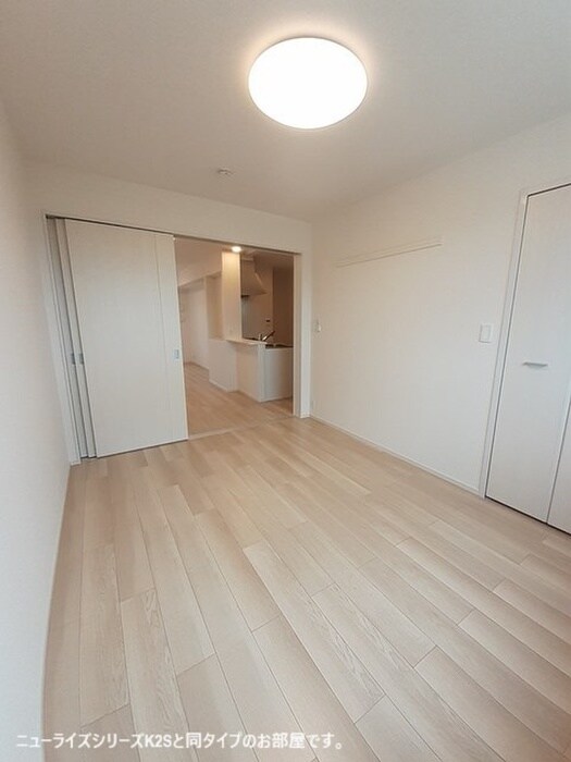 物件内観写真10　(内観写真)