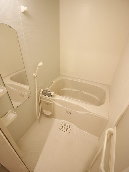 物件内観写真10　(バス／シャワールーム等)