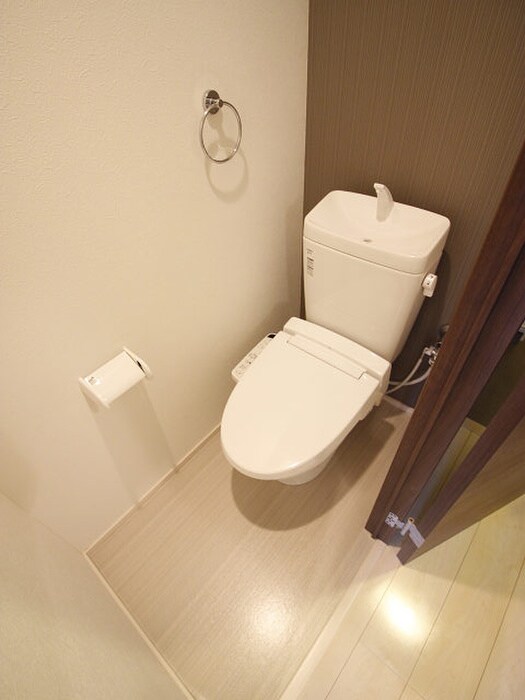 物件内観写真11　(トイレ)