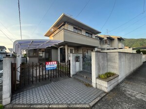 若園貸家外観写真