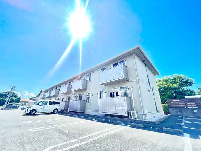 オレンジハウスの物件外観写真