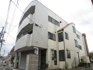 まるわビル外観写真