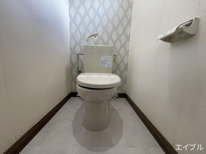 物件内観写真14　(トイレ)