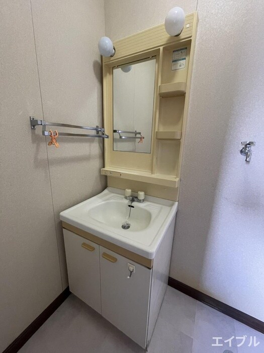 物件内観写真15　(洗面)