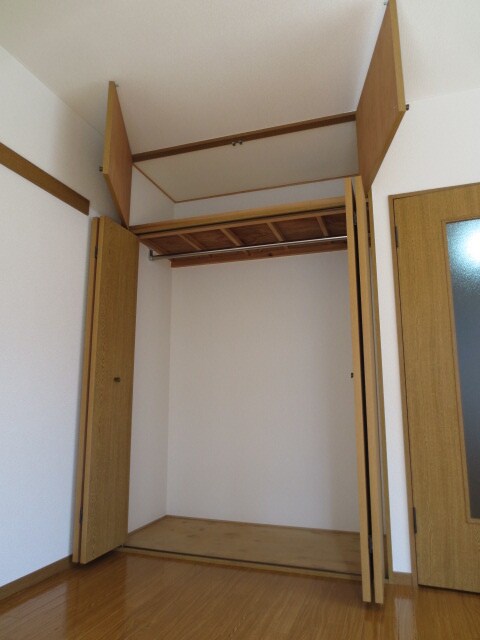 物件内観写真7　(収納)