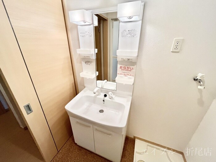 物件内観写真7　(洗面)