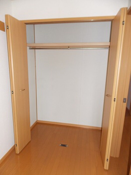 物件内観写真10　(収納)