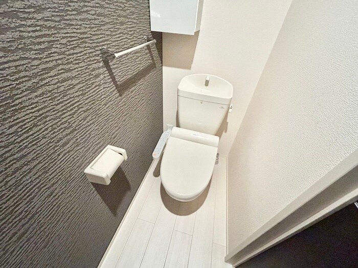 物件内観写真9　(トイレ)