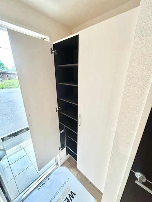 物件内観写真17　(靴箱)