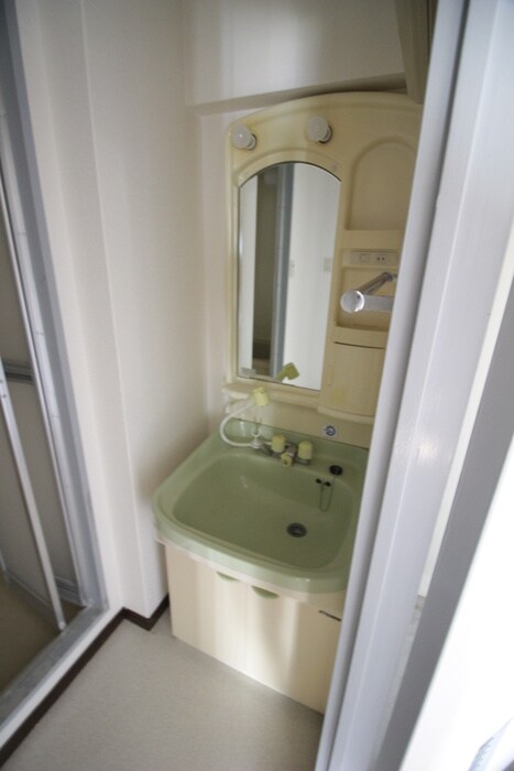 物件内観写真12　(トイレ)