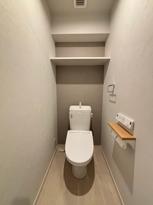 物件内観写真9　(トイレ)