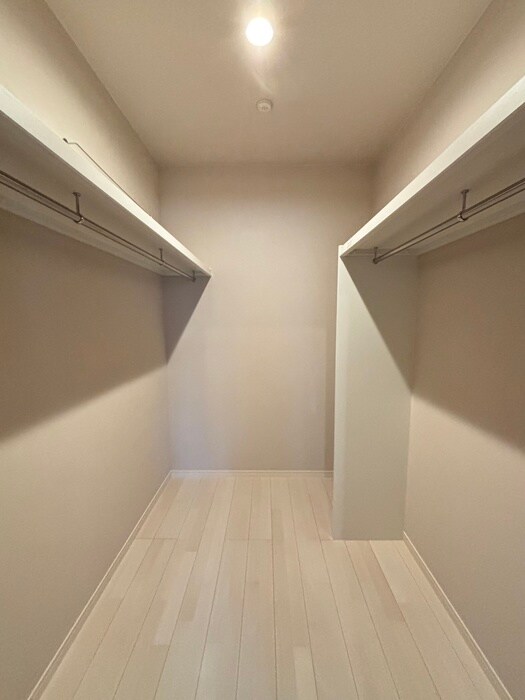 物件内観写真11　(収納)