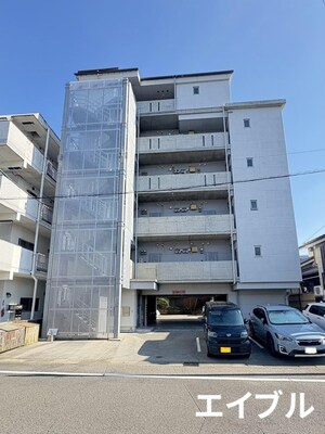 レジデンスFUKU外観写真