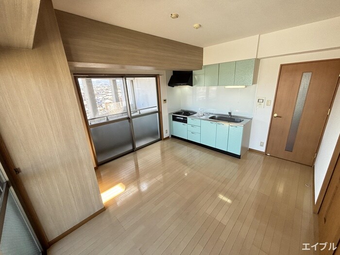 物件内観写真4　(居室)