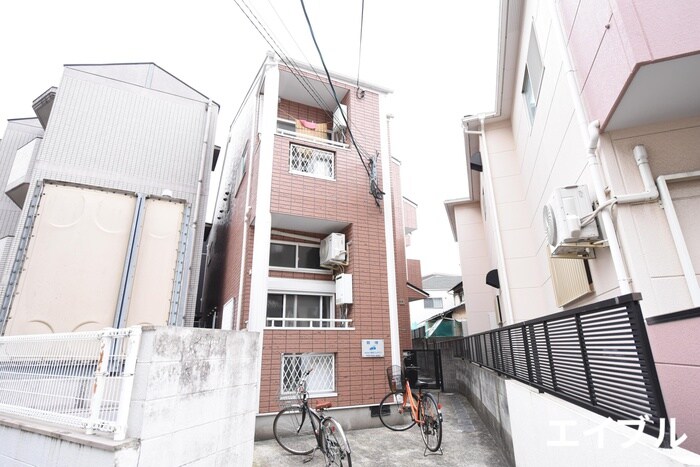 物件外観写真1　(外観写真)