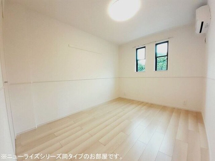物件内観写真12　(居室)