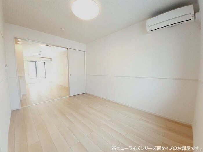 物件内観写真14　(居室)