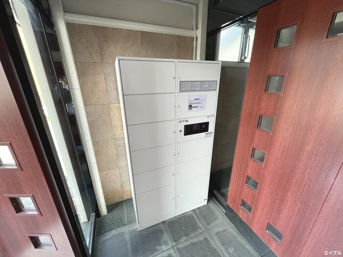 物件外観写真4　(建物設備)