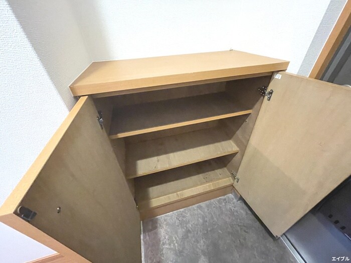物件内観写真13　(靴箱)
